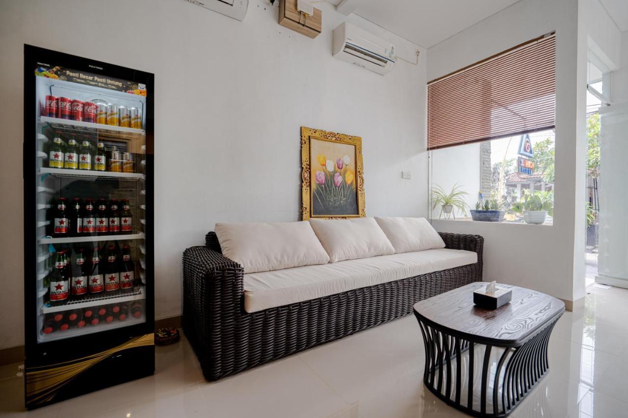 The Moon Hostel Batununggul 외부 사진