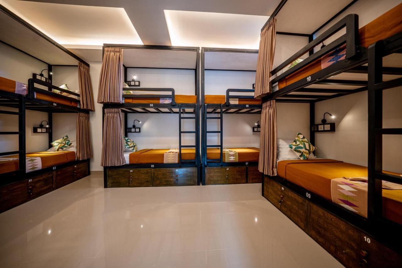 The Moon Hostel Batununggul 외부 사진
